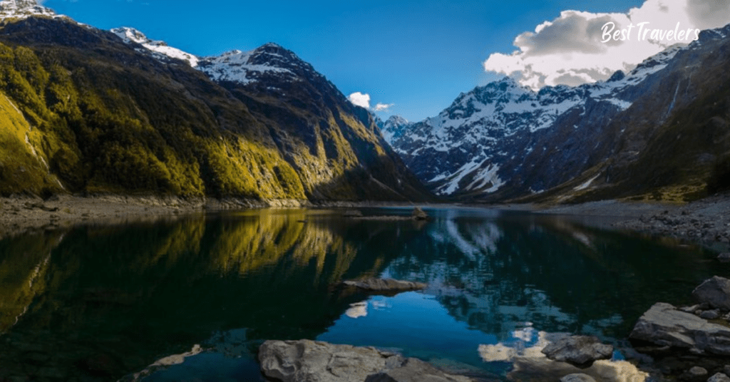 New Zealand: Adventure and Natural Beauty